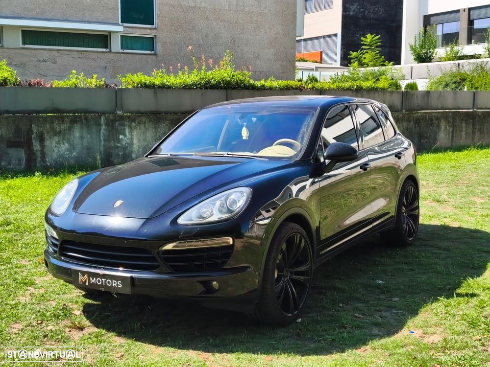 Porsche Cayenne Platinum Edition - 44