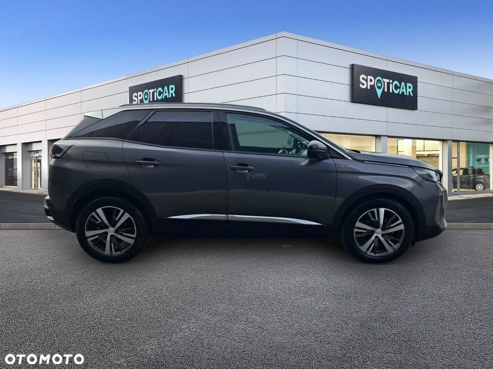 Peugeot 3008 1.2 PureTech Road Trip S&S EAT8 - 5