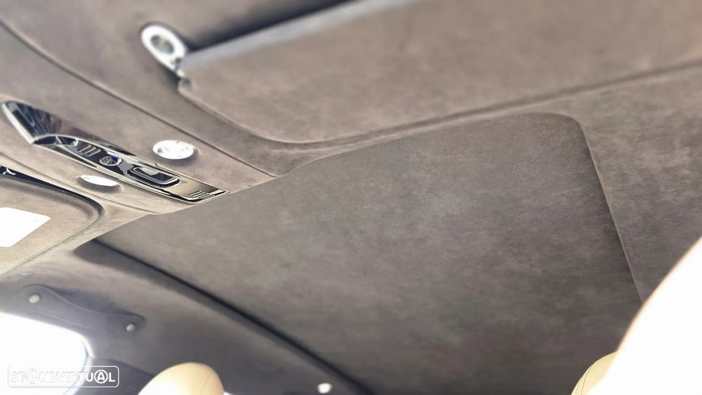 Aston Martin DBX Standard - 24