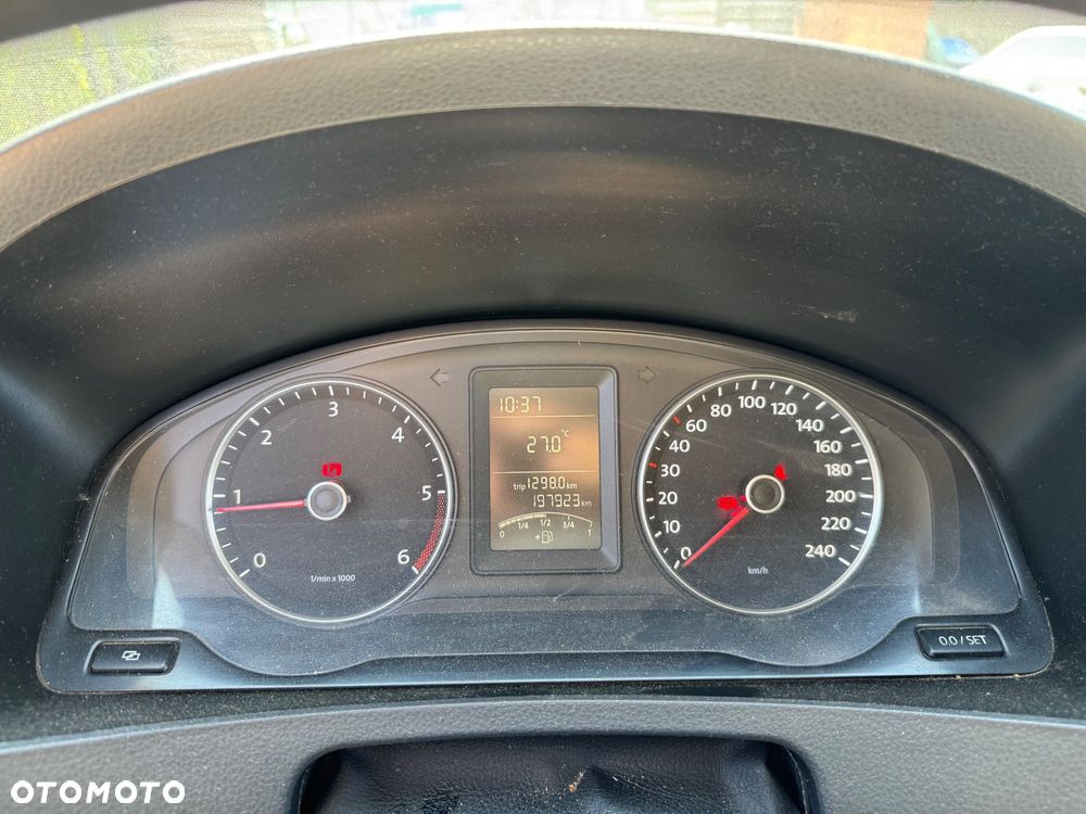 Volkswagen Transporter - 9