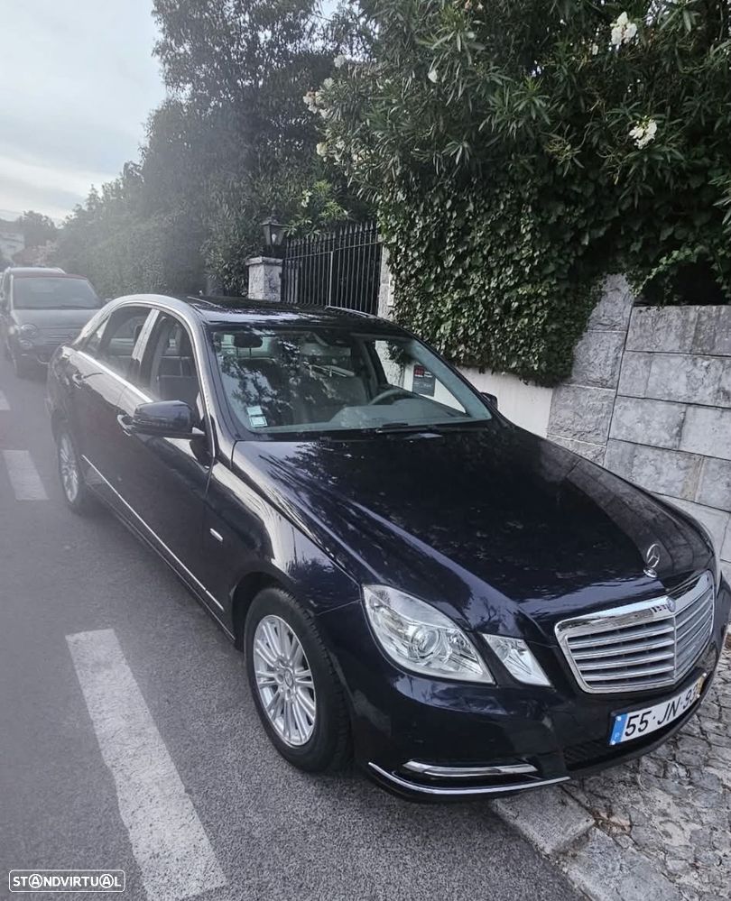 Mercedes-Benz E 200 CGI Elegance BlueEfficiency - 1