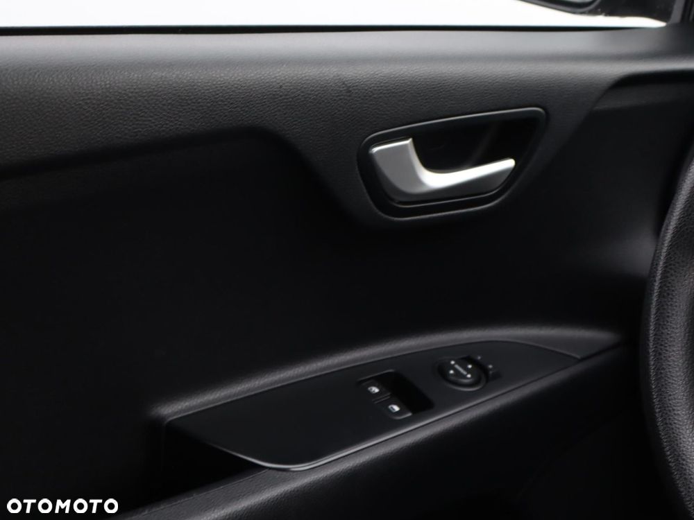 Kia Stonic 1.4 M - 14