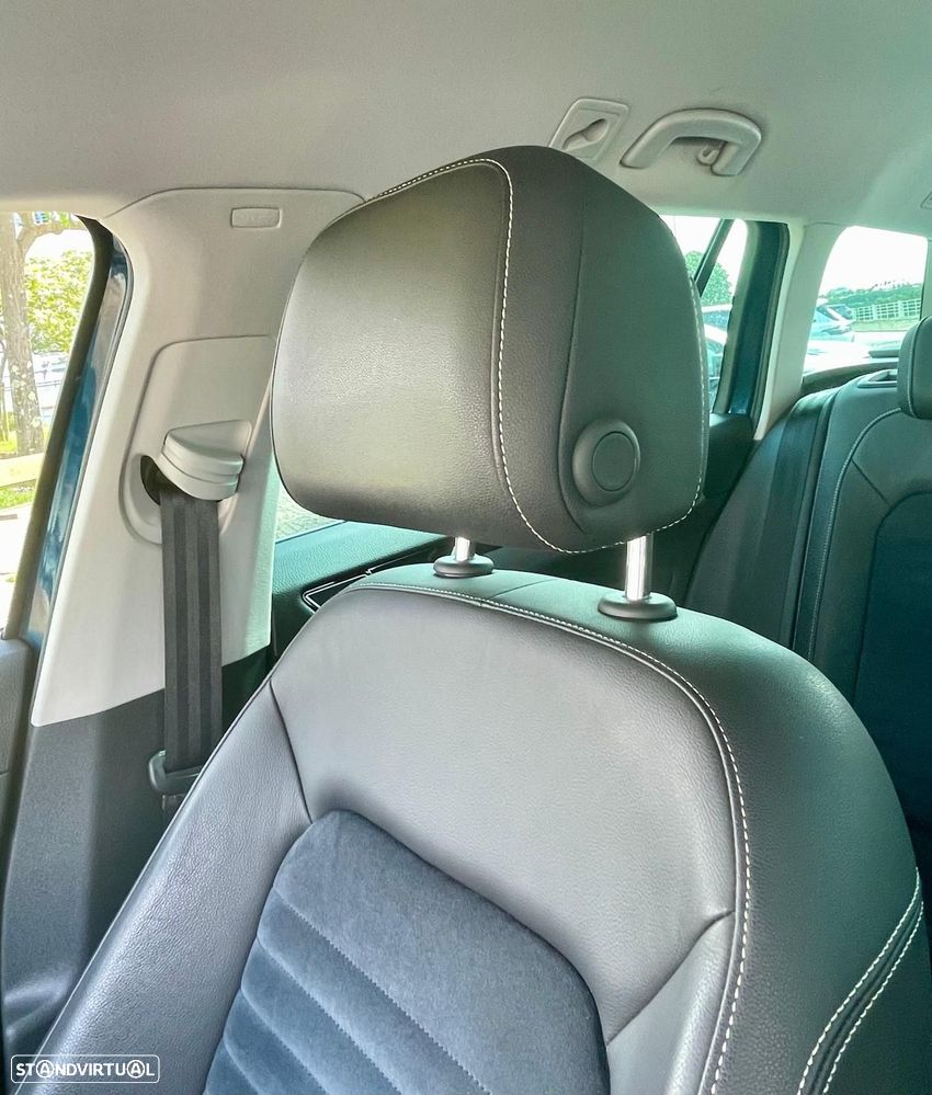 VW Passat Variant - 18