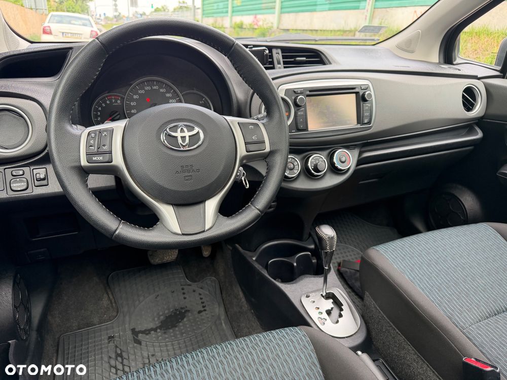 Toyota Yaris 1.33 Sol MS - 3