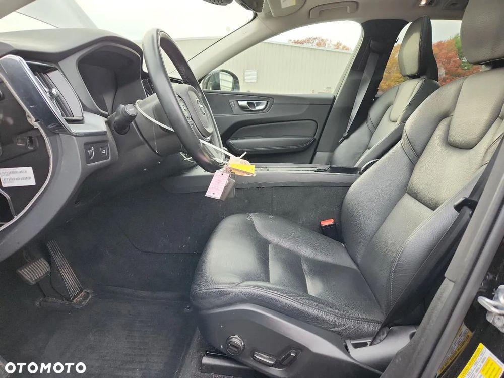 Volvo XC 60 T5 Geartronic Momentum - 8