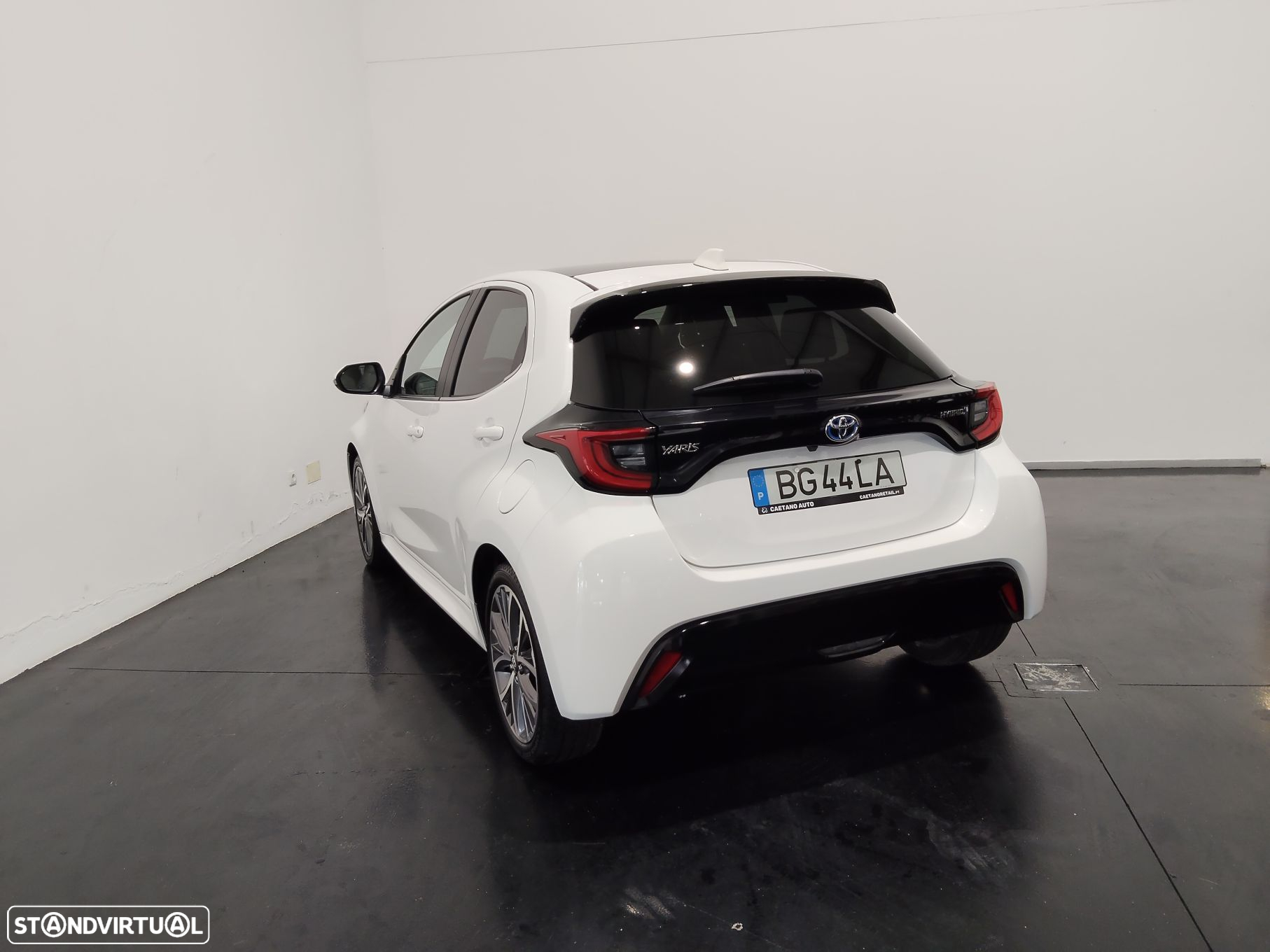 Toyota Yaris 1.5 HDF Luxury - 2