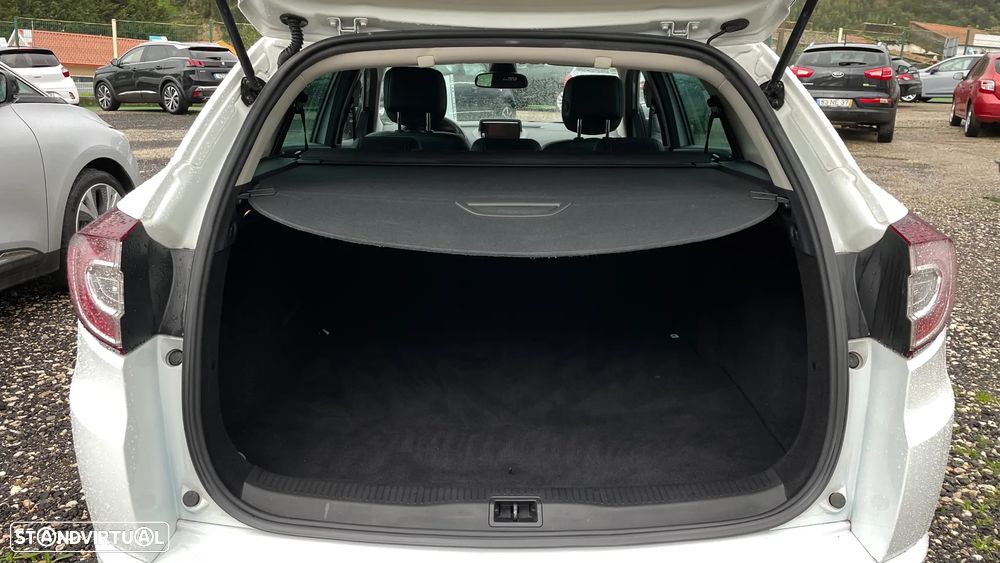 Renault Mégane Sport Tourer 1.5 dCi GT Line - 27