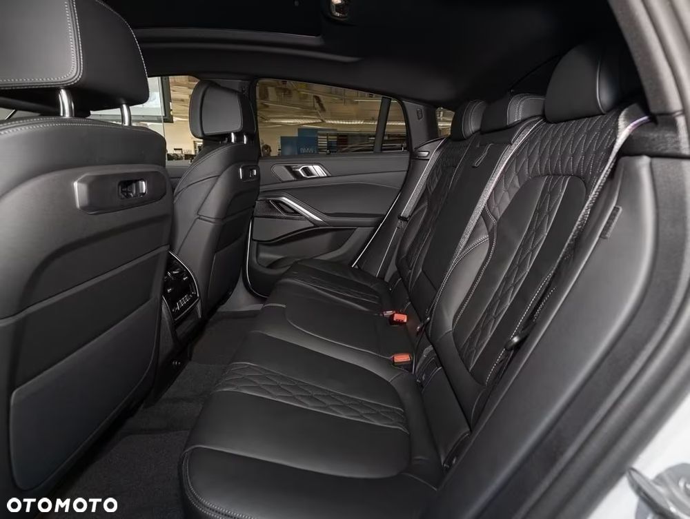 BMW X6 - 8