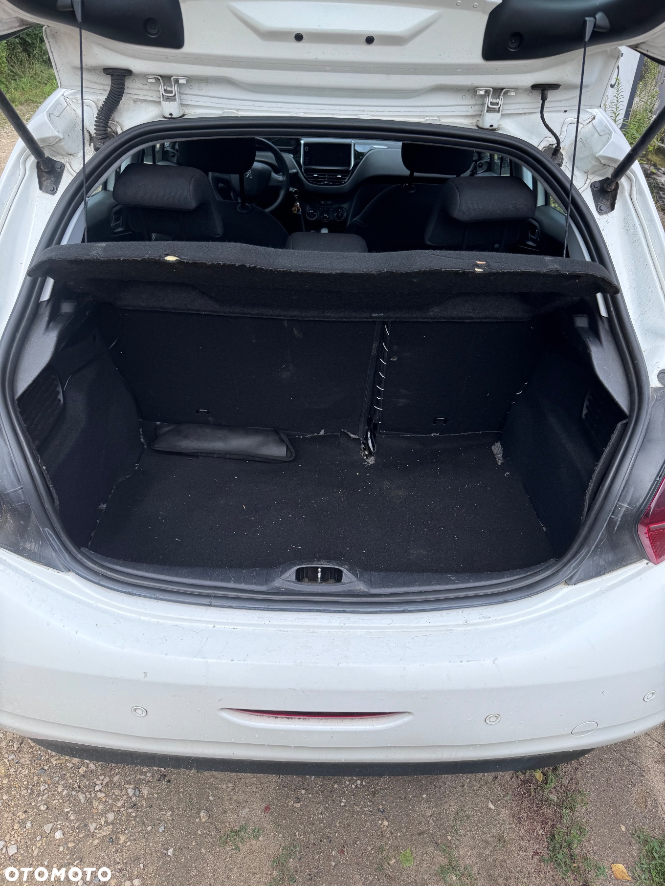 Peugeot 208 1.6 BlueHDi Active - 14