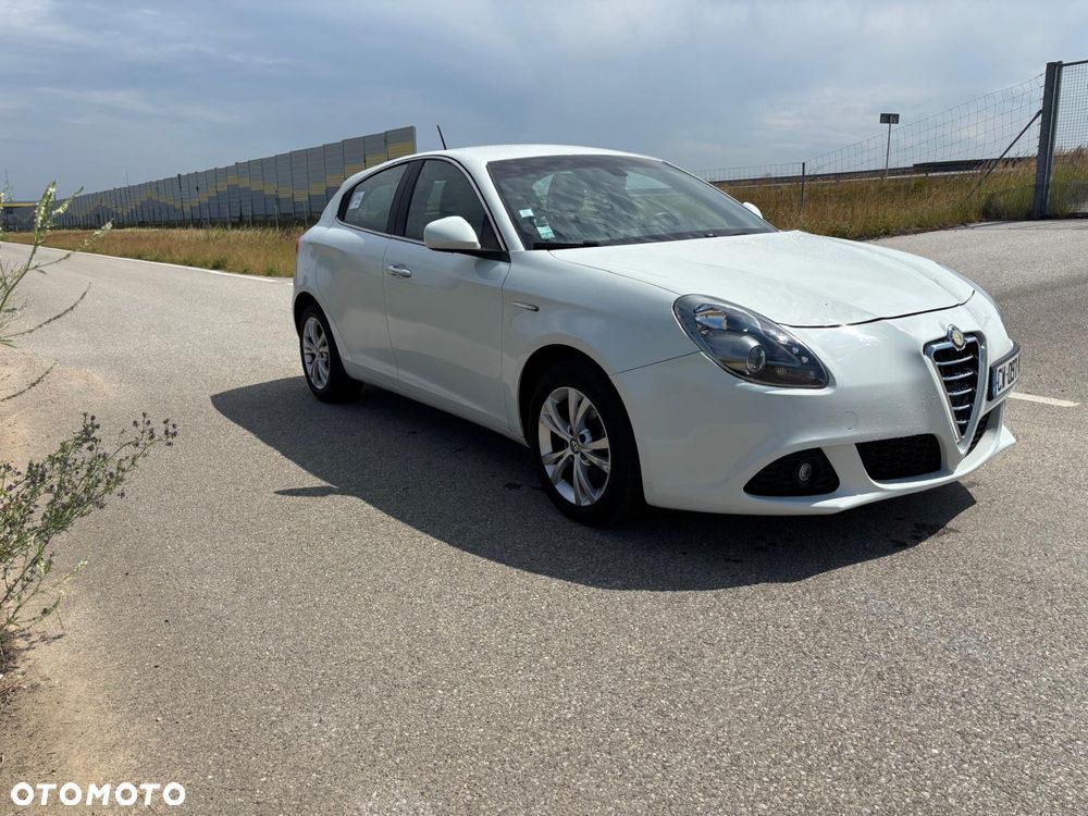 Alfa Romeo Giulietta - 5