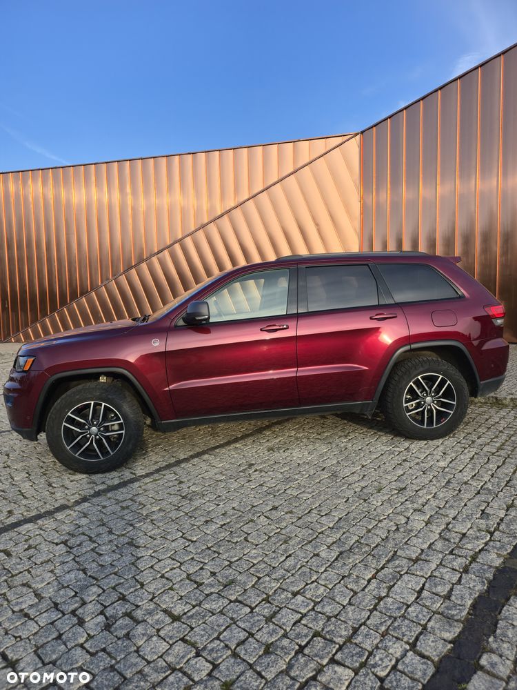 Jeep Grand Cherokee - 4