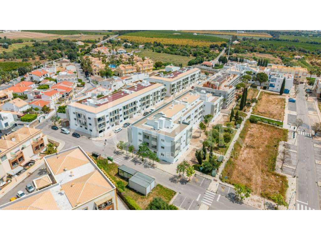 Apartamento T3 novo com varanda em Conceição e Cabanas de Tavira - Grande imagem: 5/12