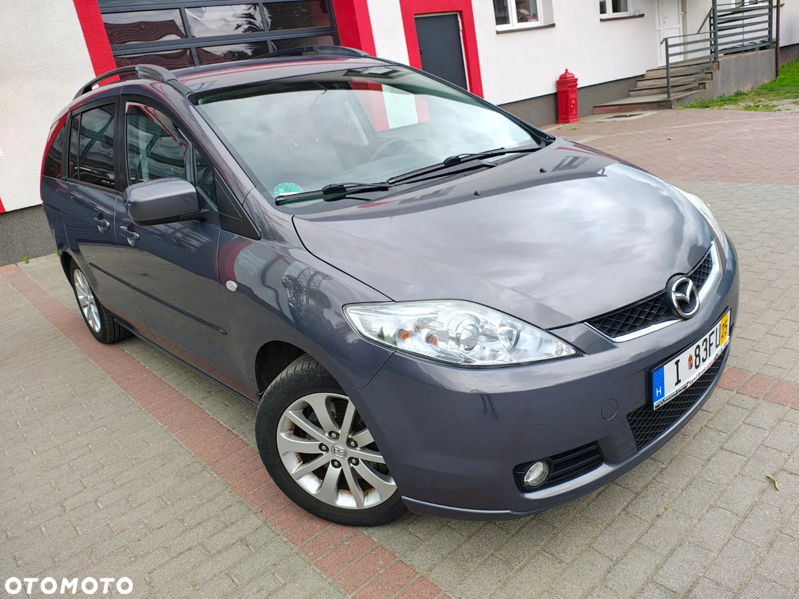 Mazda 5 - 25