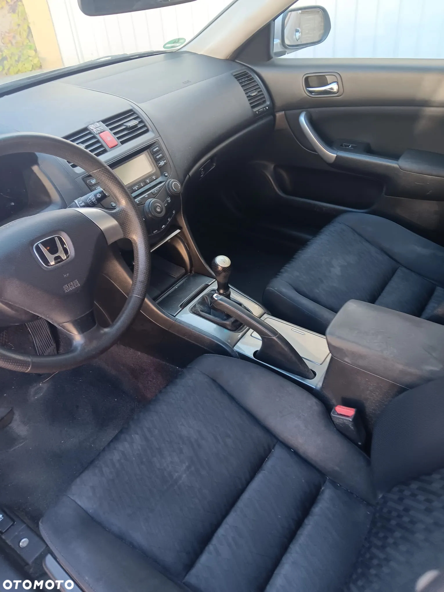 Honda Accord 2.0 ES - 8