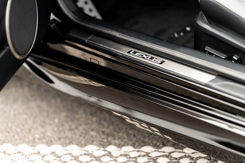 Lexus RC F Prestige - 20