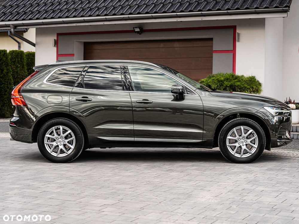 Volvo XC 60 B4 D Geartronic Momentum Pro - 5