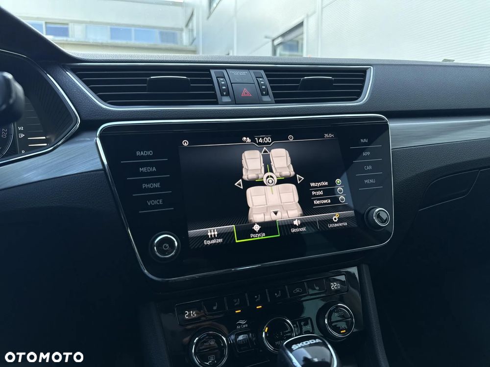 Skoda Superb 2.0 TSI Style DSG - 23