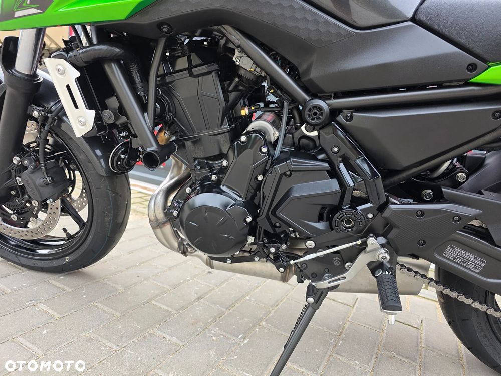 Kawasaki Z 650 - 11