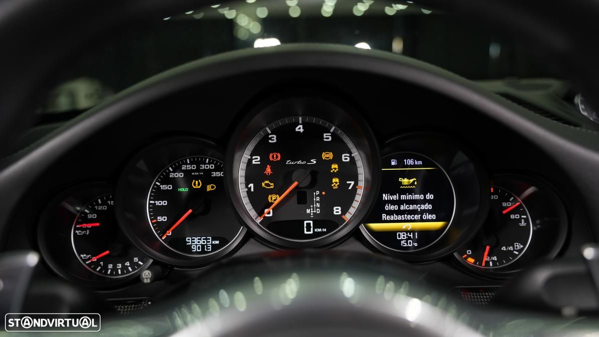 Porsche 911 (991) Turbo S PDK - 20