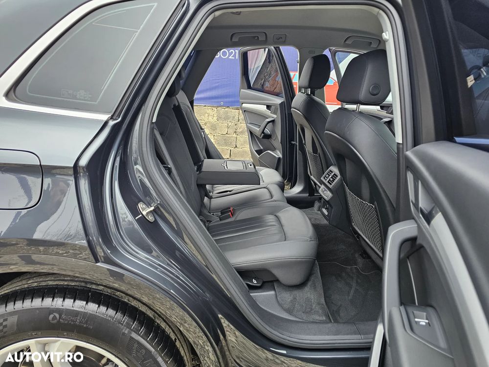 Audi Q5 50 TFSIe quattro S tronic S line - 34