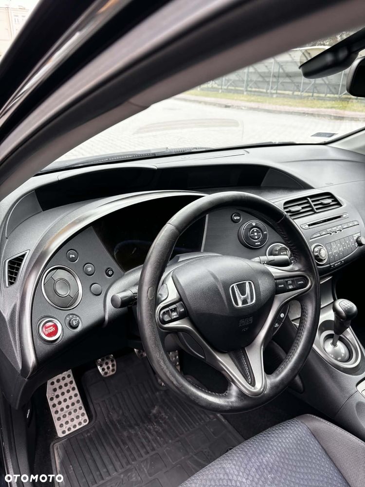 Honda Civic 1.8 Sport - 6
