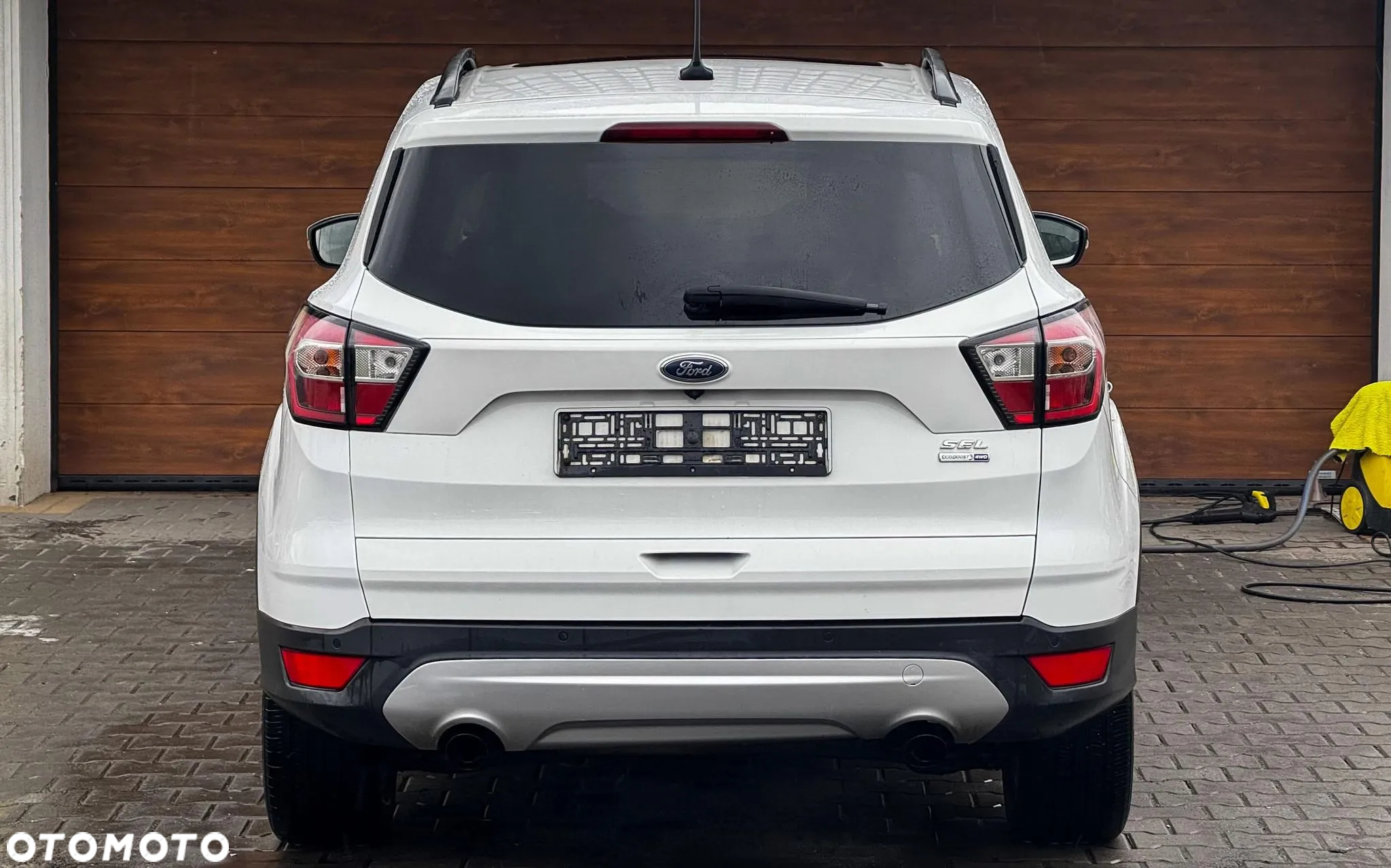 Ford Escape 1.5 EcoBoost AWD SE - 4