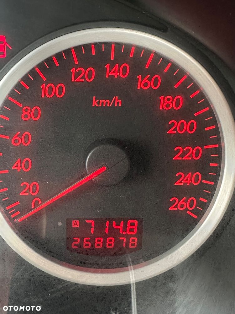 Subaru Impreza 2.5 STI - 26