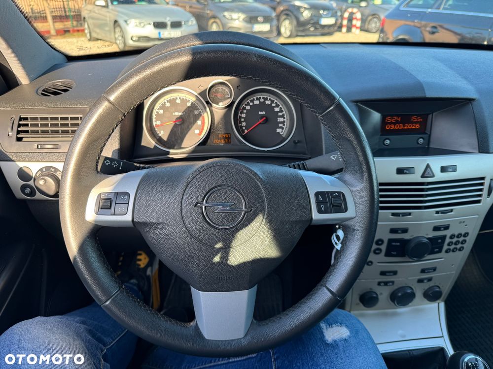 Opel Astra - 26