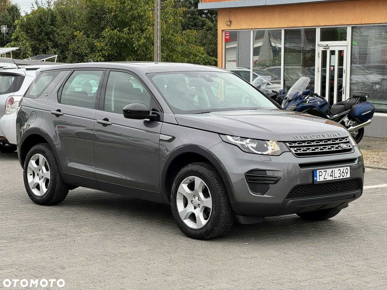 Land Rover Discovery Sport - 10