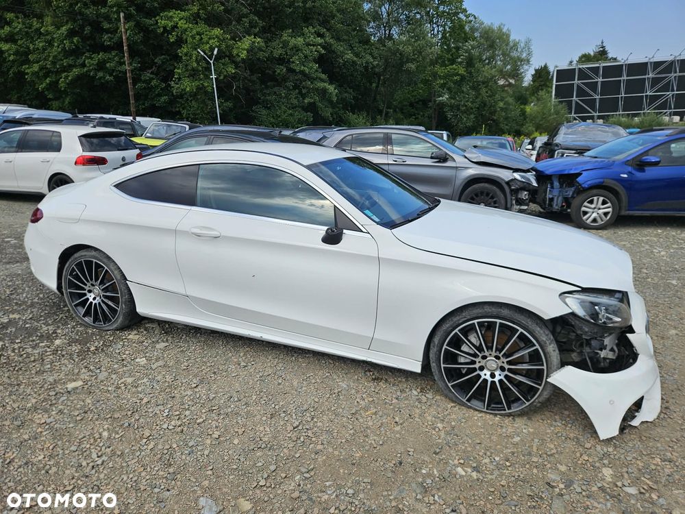 Mercedes-Benz Klasa C 220 d 9G-TRONIC AMG Line - 2