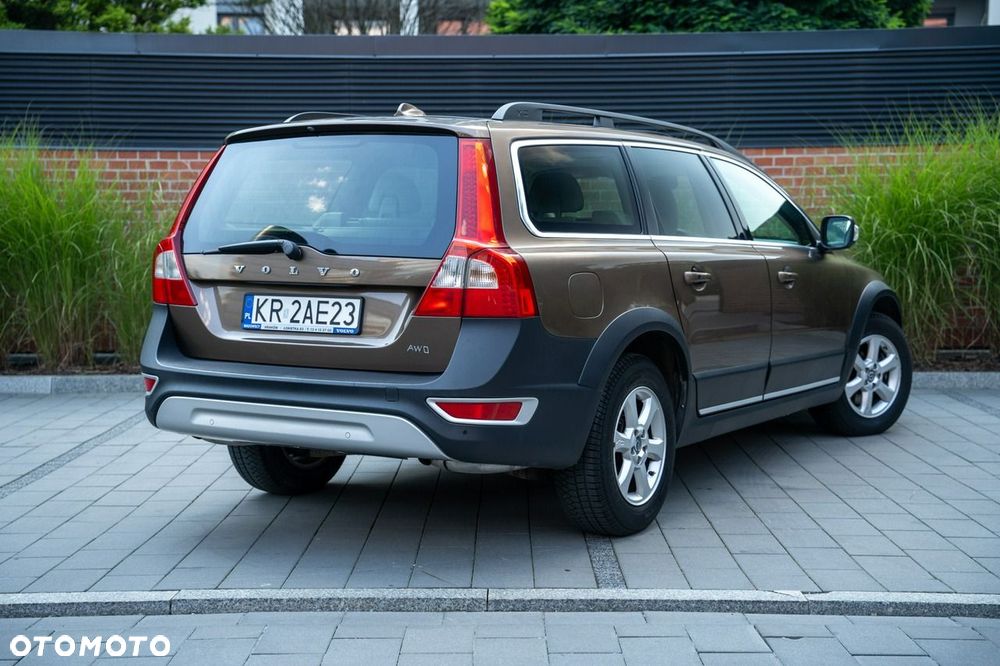 Volvo XC 70 3.2 AWD Summum - 3