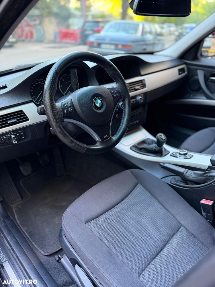 BMW Seria 3 318d - 6