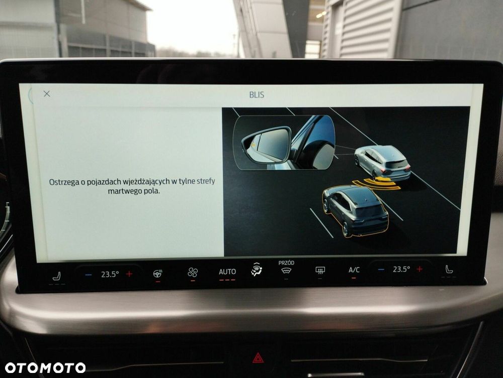 Ford Focus 1.0 EcoBoost mHEV Titanium X - 28