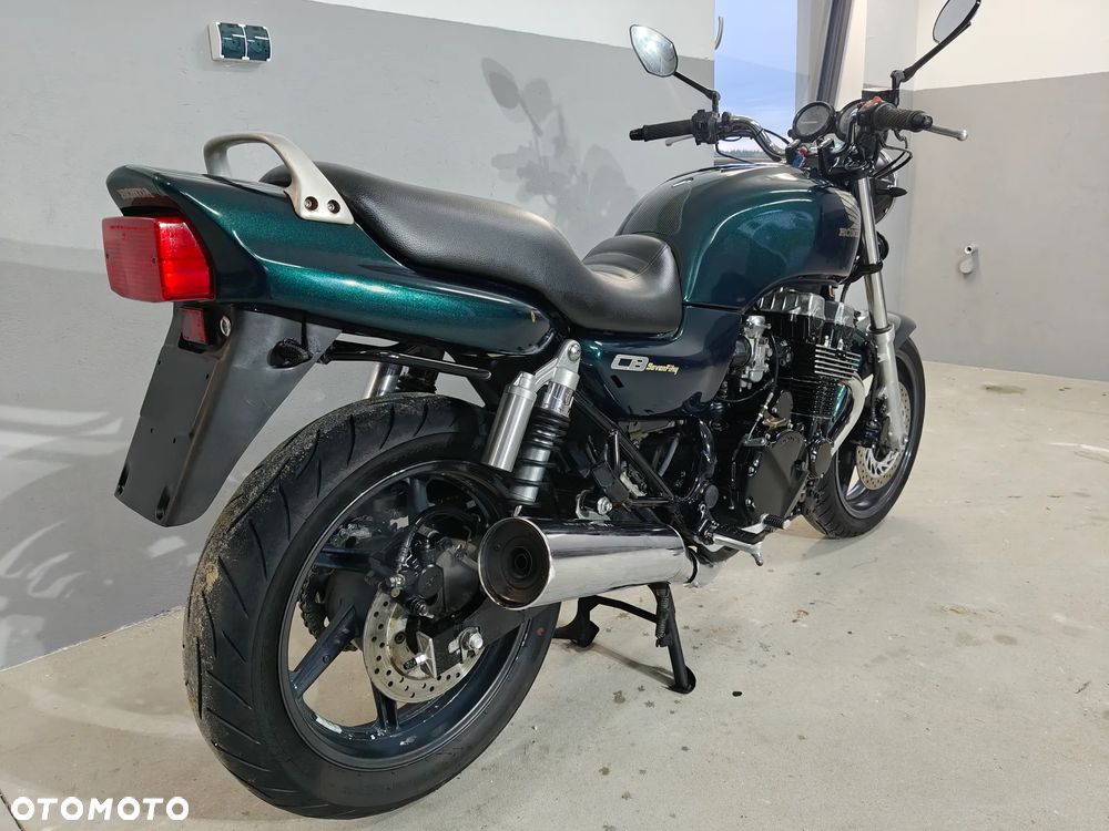 Honda CB - 18