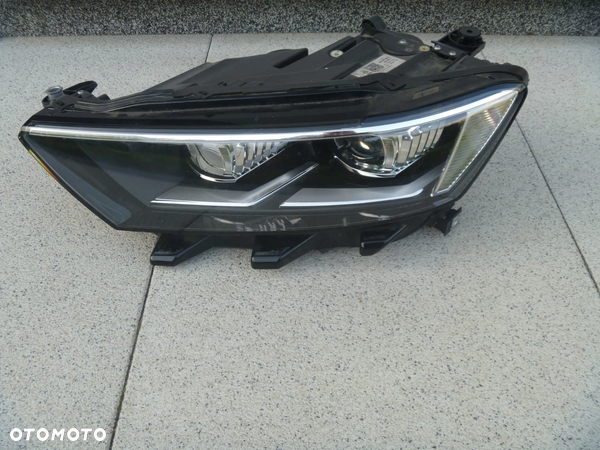 VW T-ROC LEWA LAMPA FULL LED 2GA941035H