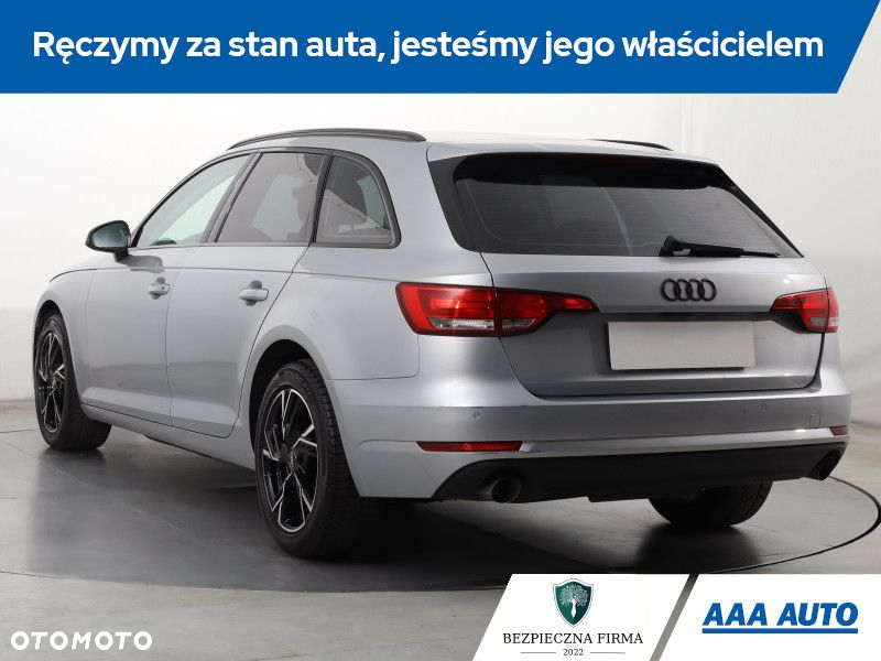 Audi A4 - 5