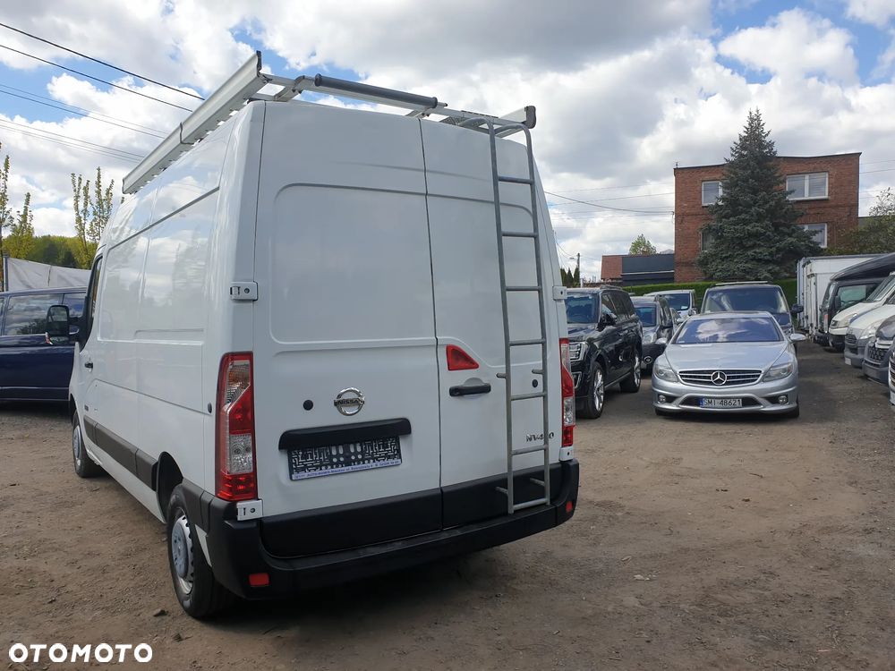 Nissan NV400 - 9