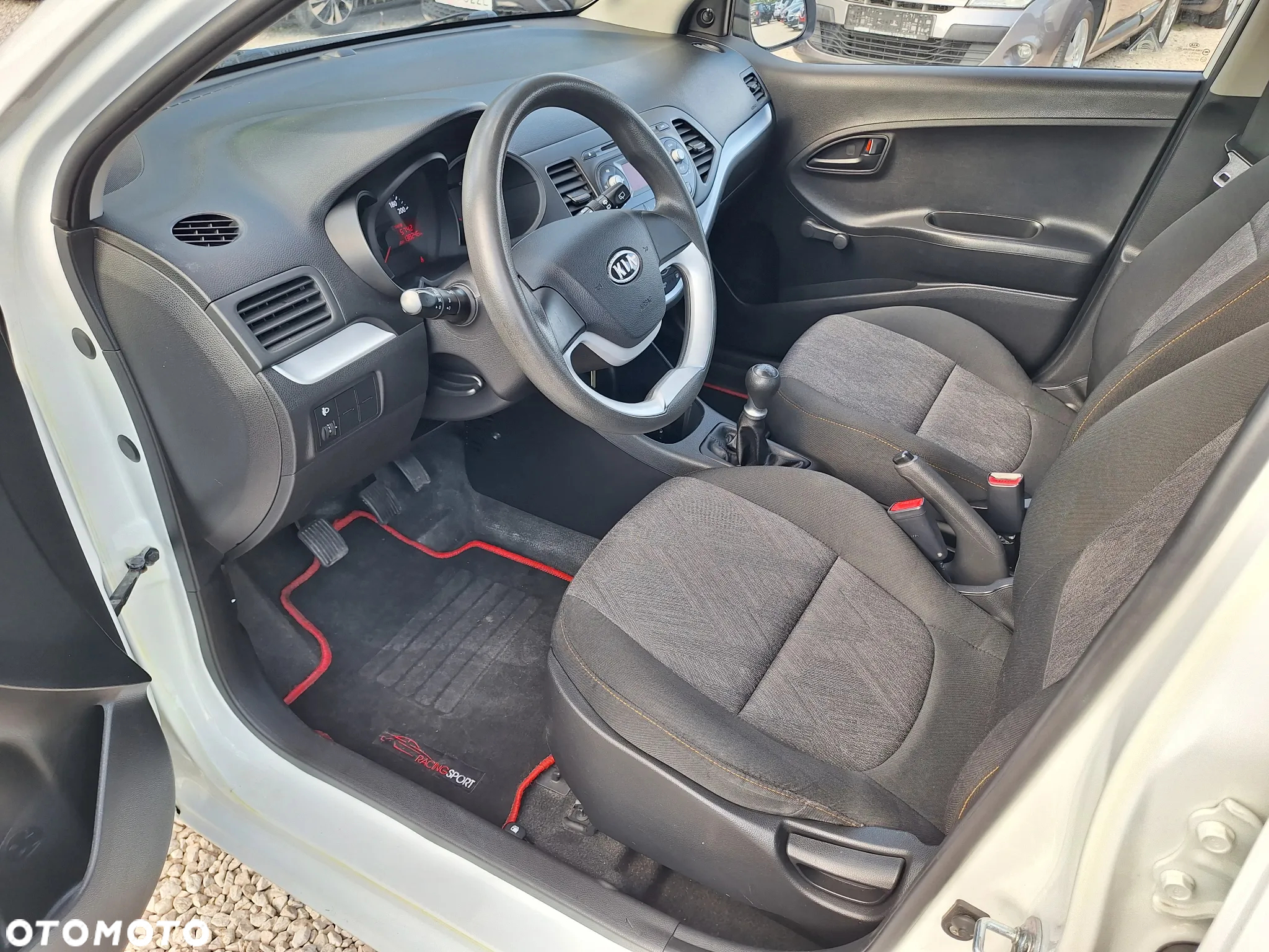 Kia Picanto 1.0 Attract - 13