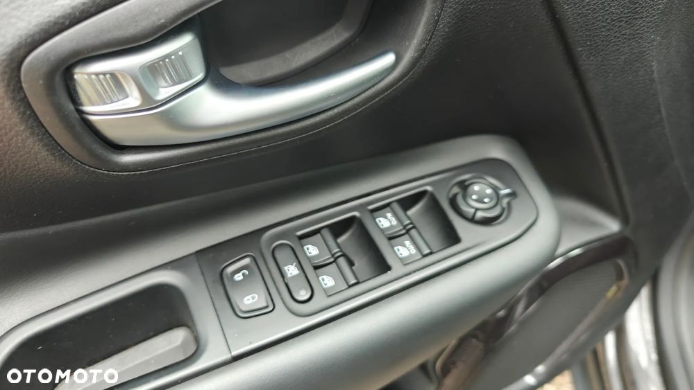 Jeep Renegade 1.3 GSE T4 Turbo PHEV 4xe Limited S&S - 18