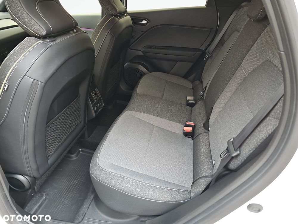 Renault Captur - 26