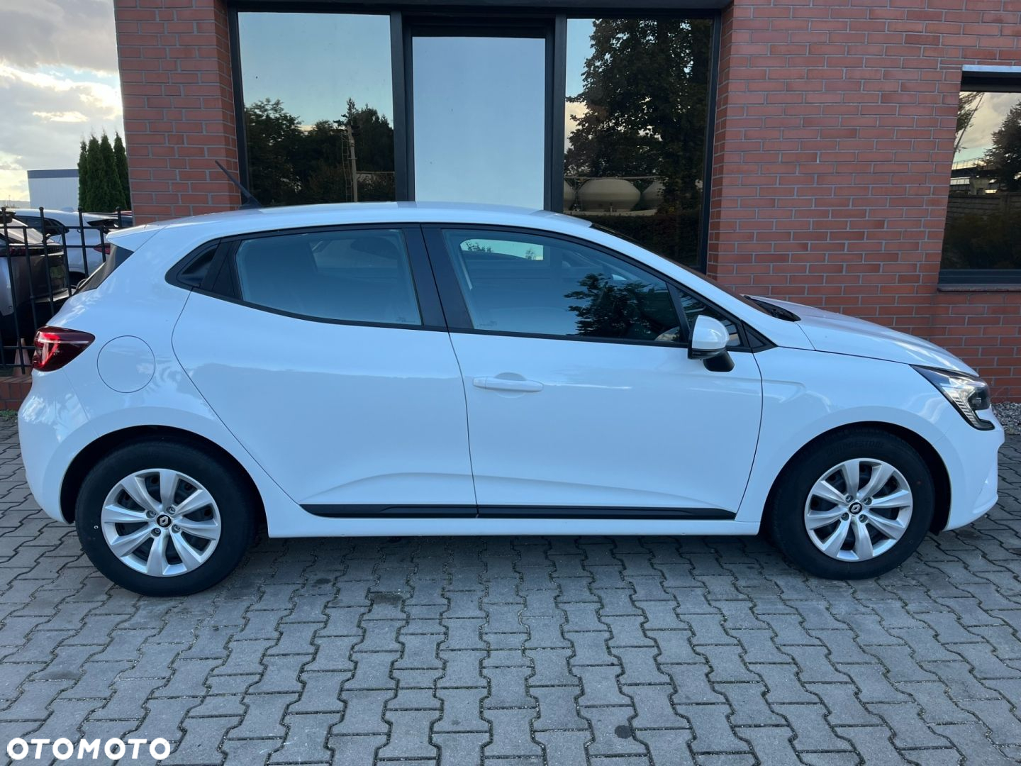 Renault Clio SCe 65 LIFE - 21
