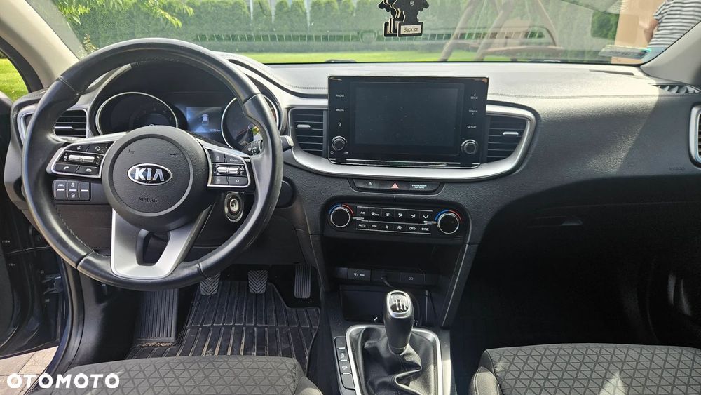 Kia Ceed 1.4 T-GDI M - 6