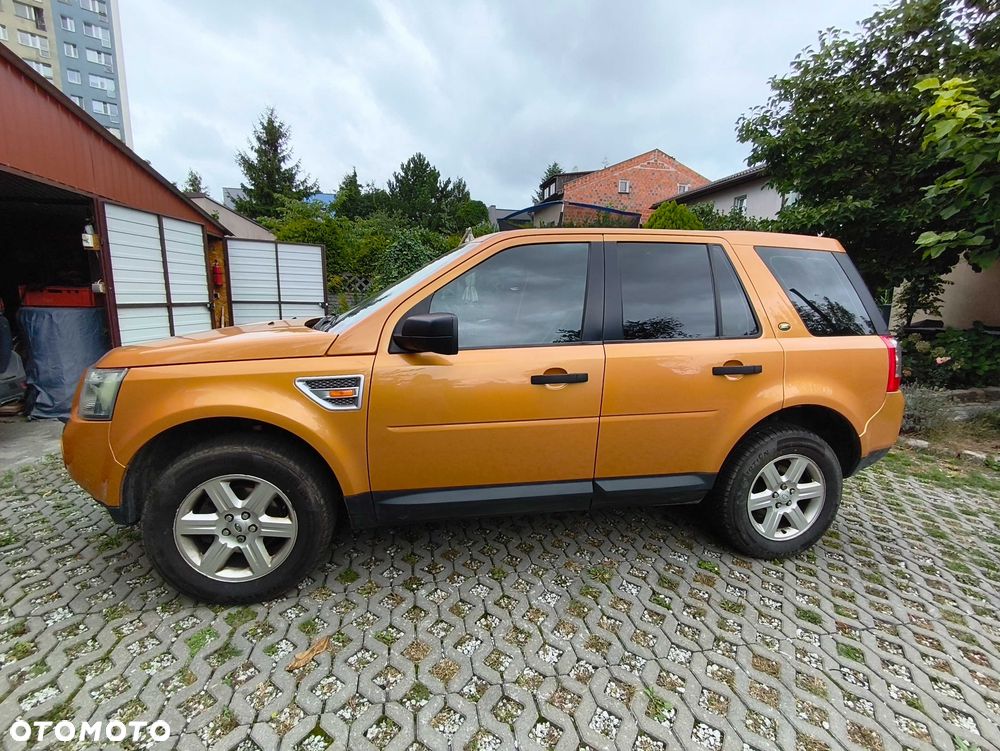 Land Rover Freelander - 2