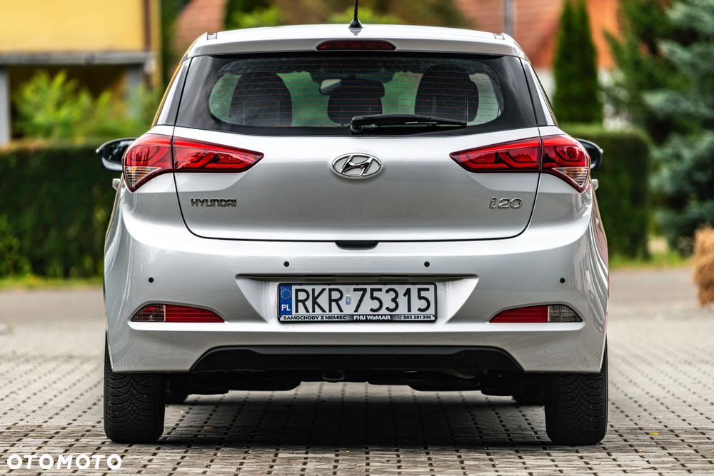 Hyundai i20 1.2 Select - 17
