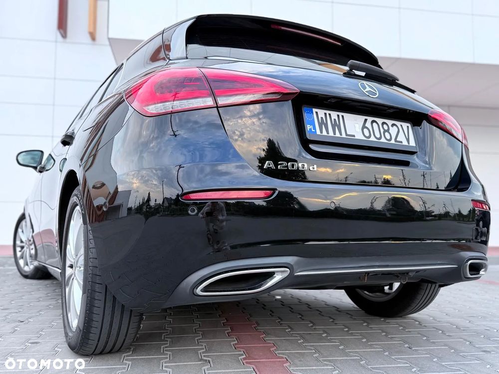 Mercedes-Benz Klasa A 200 d 8G-DCT Special Edition - 18