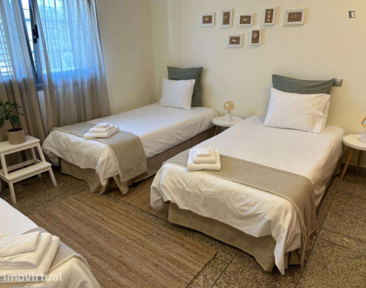 Quarto - localizado em Vila do Conde Porto - Grande imagem: 2/10