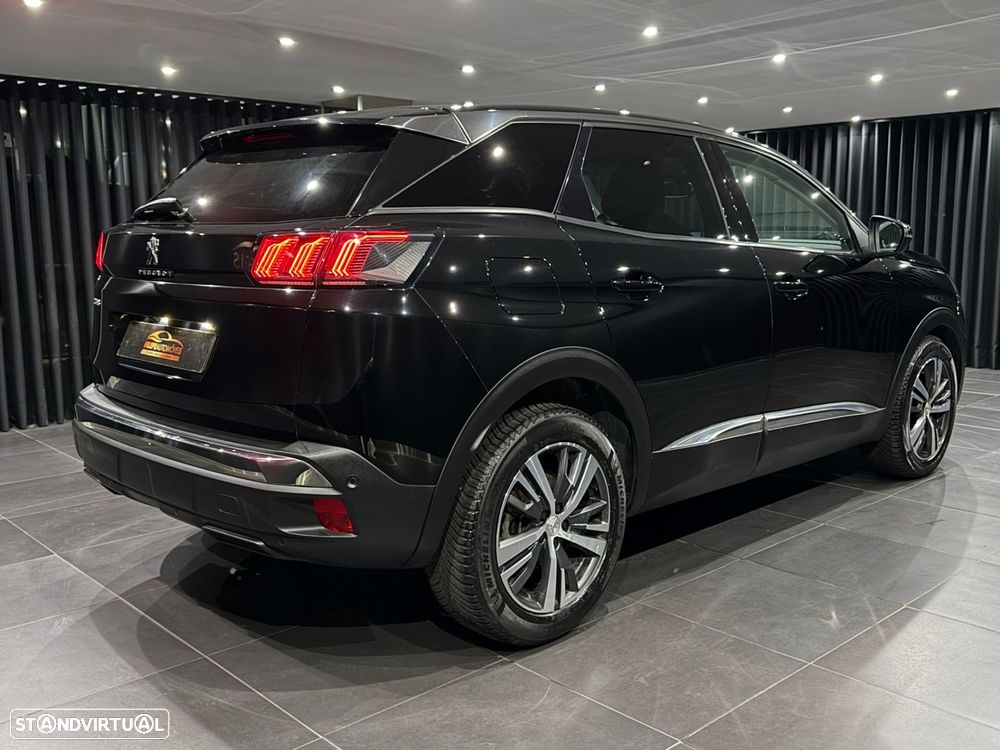Peugeot 3008 1.2 PureTech Allure EAT8 - 8
