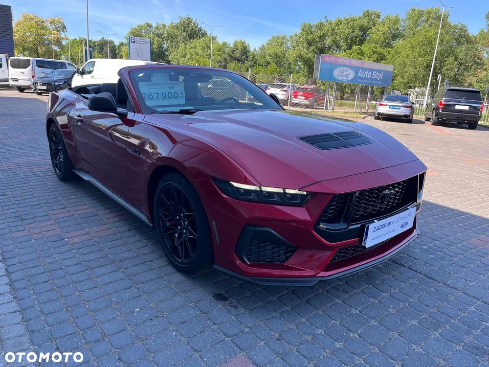 Ford Mustang - 8