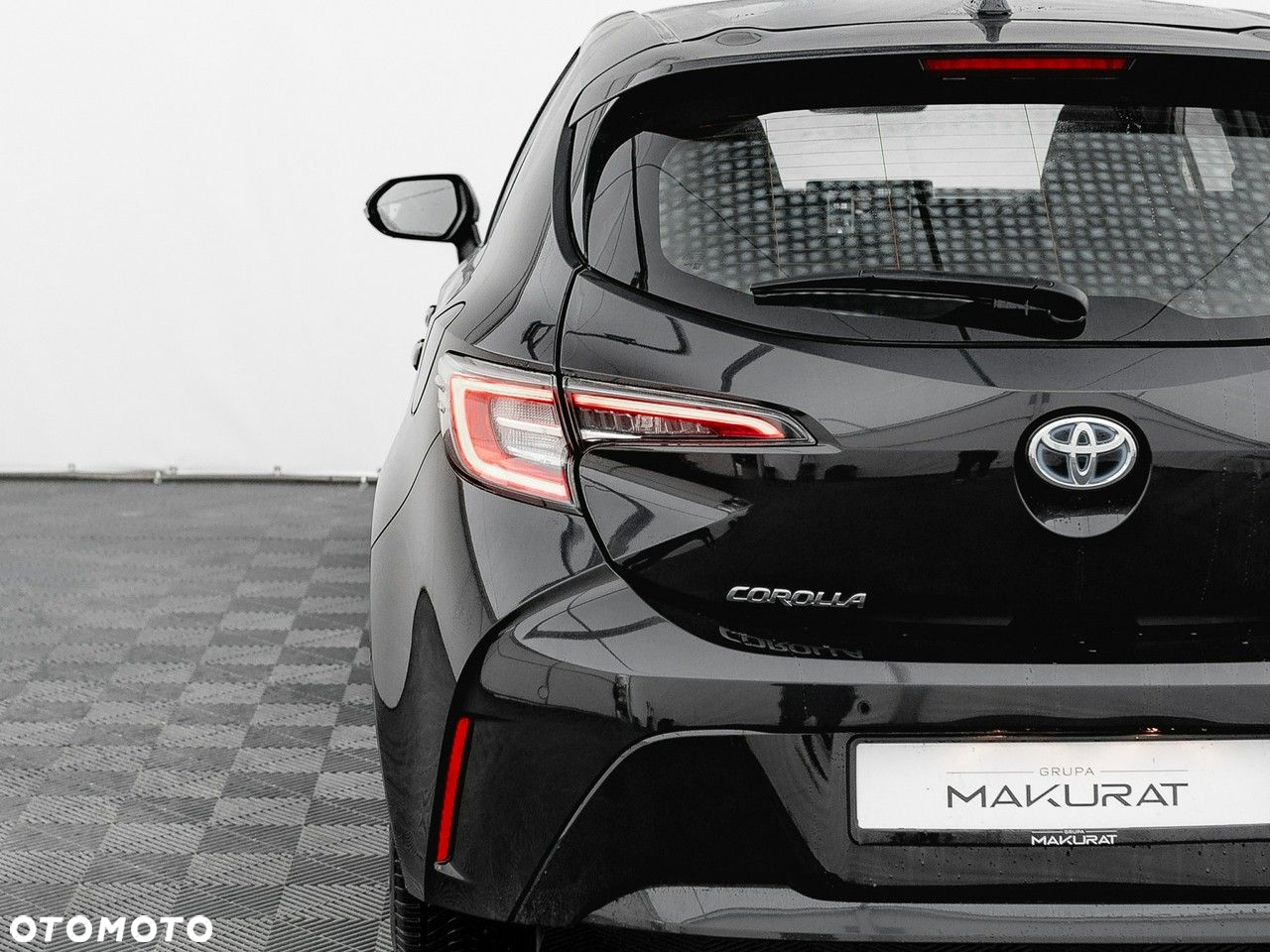 Toyota Corolla 1.8 Hybrid GPF Comfort - 12