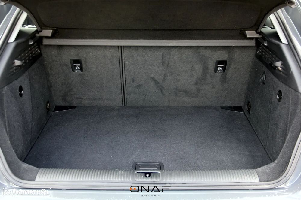 Audi A3 Sportback 30 TFSI Sport - 25